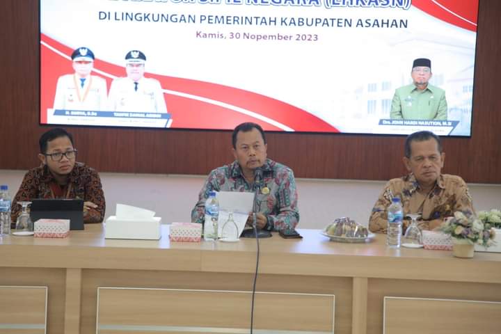 Asisten Administrasi Umum Buka Sosialisasi LHKASN Bagi PNS Pemkab Asahan