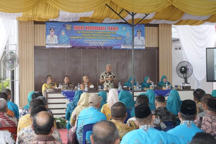 Bupati Asahan Buka Rakornis TP. PKK di Kecamatan Air Batu