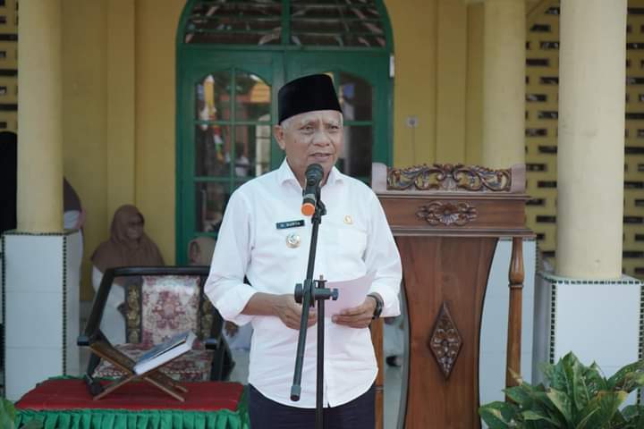 Bupati Asahan Hadiri Pengajian Akbar di Masjid Istiqamah Pulau Rakyat