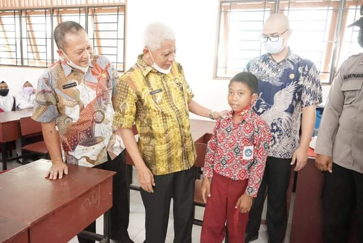 Bupati Asahan Kembali Tinjau Pelaksanaan Vaksinasi Usia 6-11 Tahun
