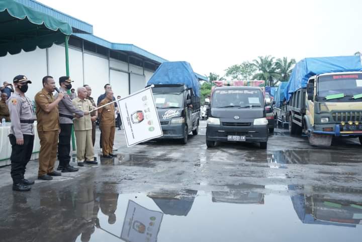 Bupati H. Surya Lepas Logistik Pilkades Serentak Kabupaten Asahan