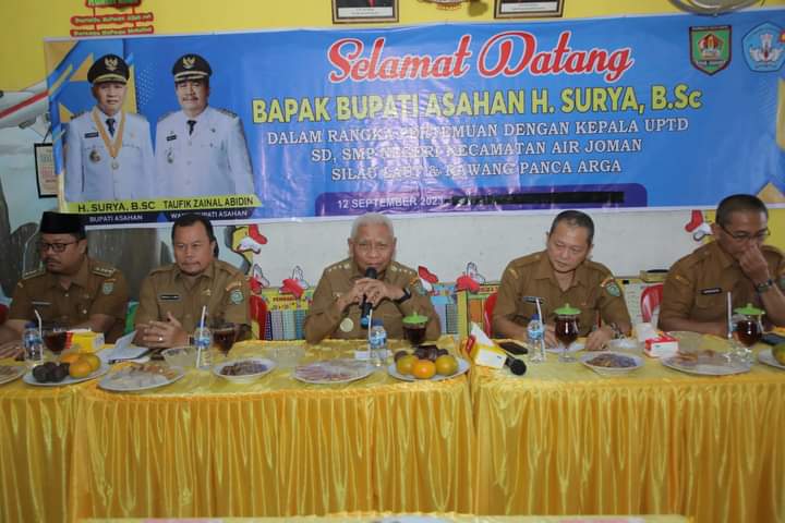 Bupati Asahan Pertemuan Dengan Kepala Sekolah UPTD SD, SMP Negeri di Kecamatan Air Joman