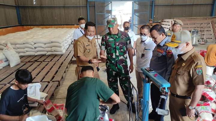 Bupati Asahan Sidak Harga dan Ketersediaan Bahan Pokok