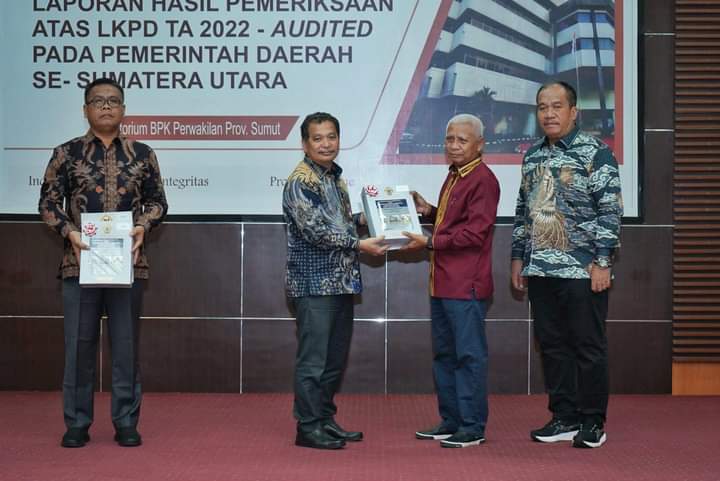Bupati Asahan Terima Laporan Hasil Pemeriksaan LKPD Tahun 2022