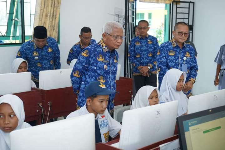 Bupati Asahan Tinjau Pelaksanaan ANBK