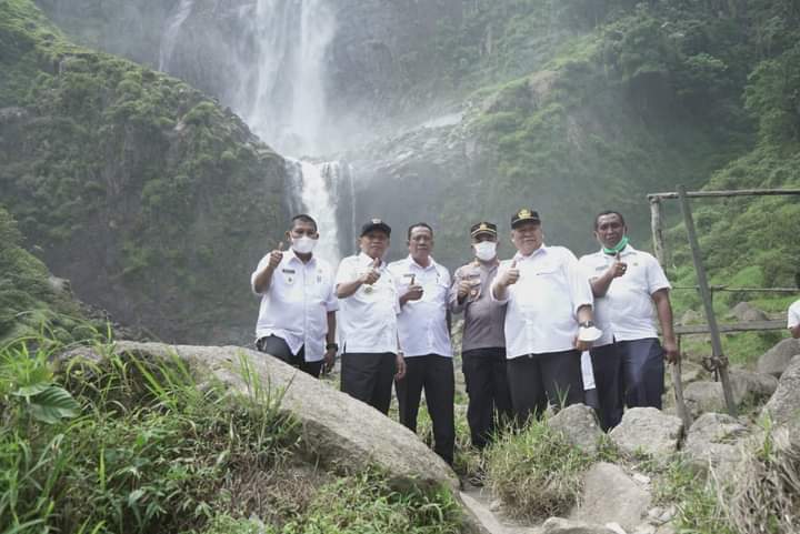 Bupati dan Wakil Bupati Asahan Tinjau Lebih Dekat Obyek Wisata Air Terjun Ponot