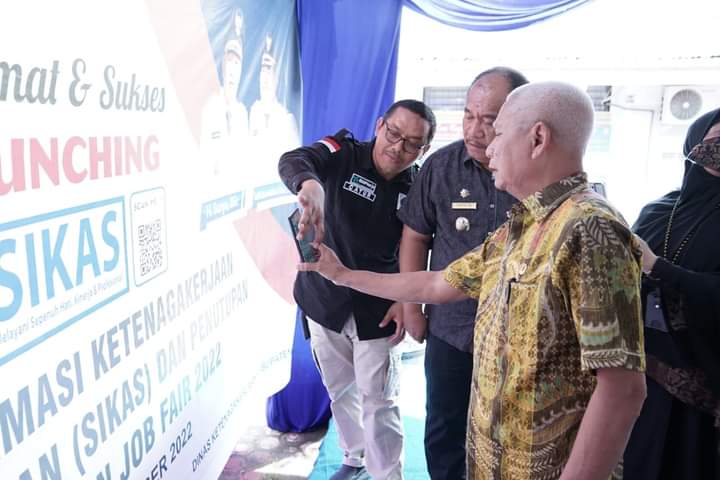 Melalui Dinas Ketenagakerjaan, Bupati Resmikan Aplikasi SIKAS Sekaligus Tutup Virtual Asahan Job Fai