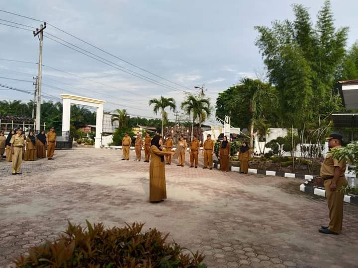 Camat Kota Kisaran Timur Apel Gabungan ASN Se-Kecamatan Kota Kisaran Timur