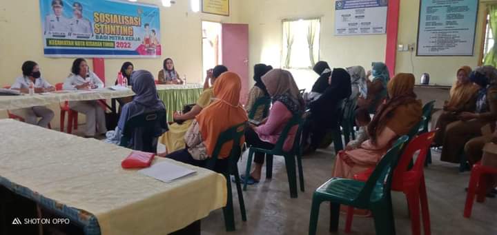 Camat Kota Kisaran Timur Hadiri Sosialisasi Pencegahan Stunting