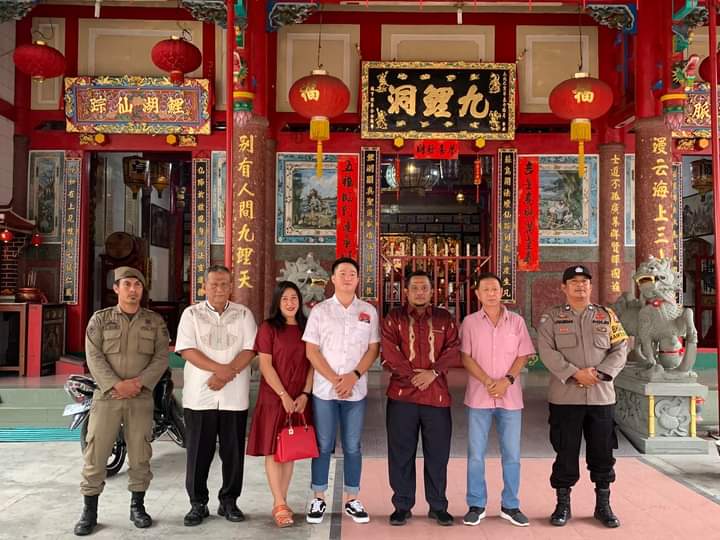 Camat Kota Kisaran Timur Kunjungi Vihara Maha Bodisattva