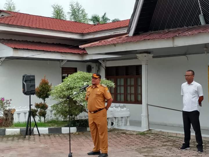 Camat Kota Kisaran Timur Pimpin Apel Gabungan ASN Bulan April Tahun 2024