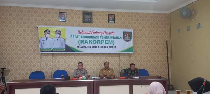 Camat Kota Kisaran Timur Pimpin Rakorpem Kecamatan Bulan Desember