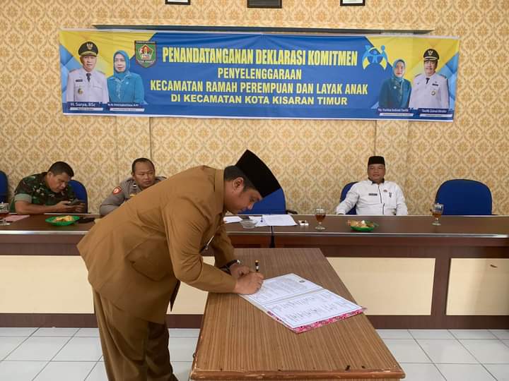 Deklarasi Komitmen Penyelenggaraan Kecamatan Ramah Perempuan Dan Layak Anak