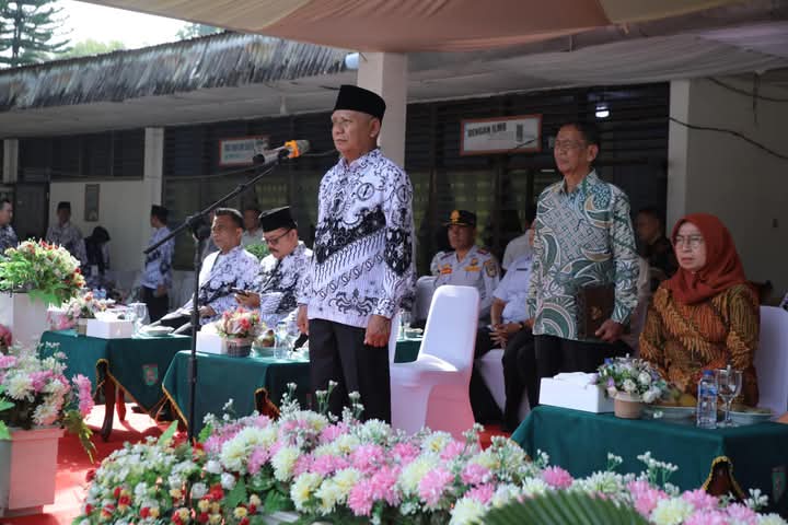 HUT ke 60 PGRI dan Hari Guru Nasional Tahun 2024, Bupati Asahan Hormati Jasa Para Guru