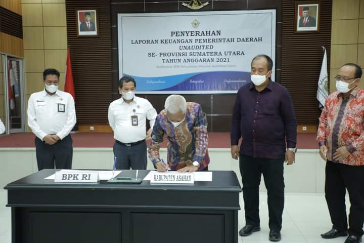 Pemkab Asahan Serahkan Laporan Keuangan Daerah Unaudited T.A 2021