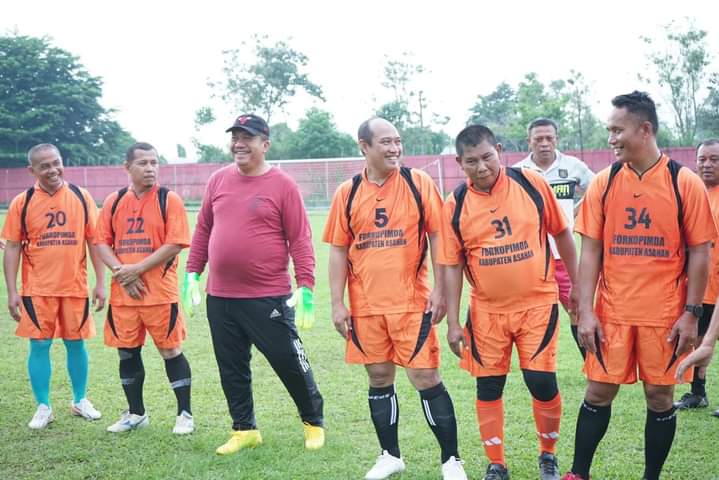 Peringati Hoarnas, Forkopimda Kabupaten Asahan Gelar Laga Persahabatan dengan OPD Plus