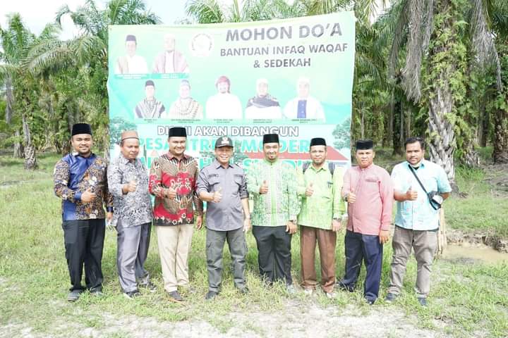Plt Wali Kota Tinjau Rencana Pembangunan Pesantren Moderen Misbah El Shuduri Kelurahan Pahang