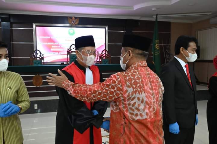 Plt Wali Kota Waris Thalib Hadiri Serah Terima Ketua PN Tanjungbalai
