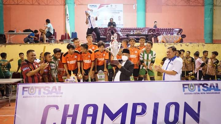 Plt Walikota Resmi Tutup Kompetisi Pra Liga Futsal Tanjungbalai
