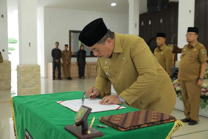 Wakil Bupati Asahan Lantik Kepala UPTD SDN, SMPN dan UPTD Puskesmas